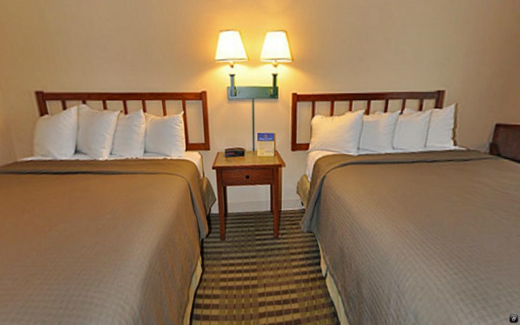 Norwood Inn And Suites 차스카 객실 사진