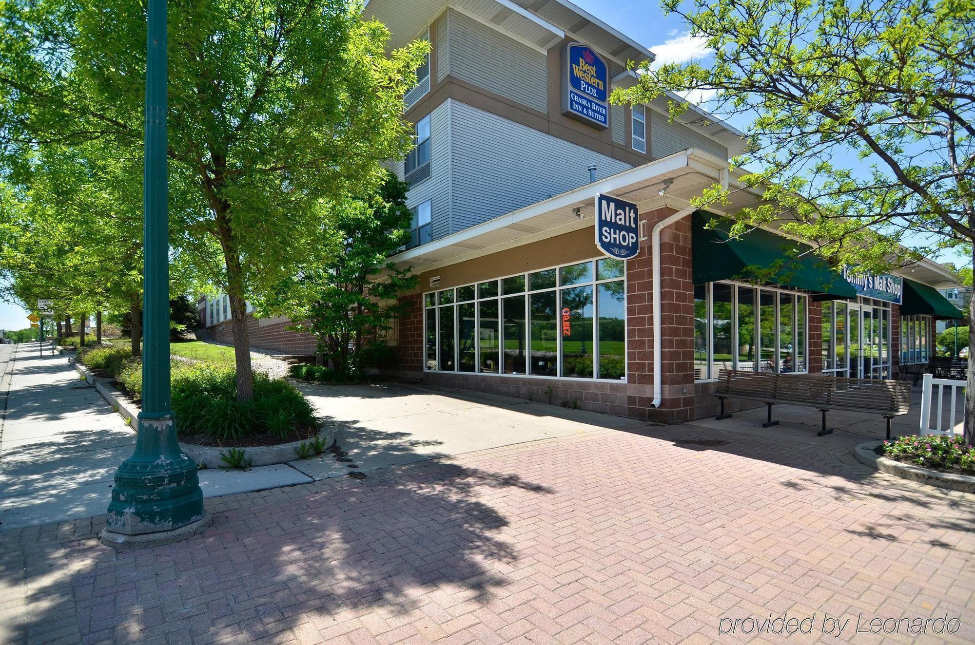 Norwood Inn And Suites 차스카 외부 사진